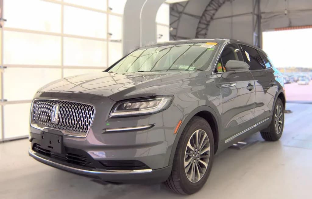 2023 LINCOLN NAUTILUS STANDARD