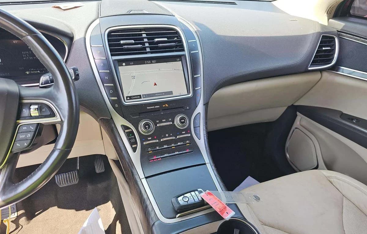 2019 LINCOLN NAUTILUS Select 7