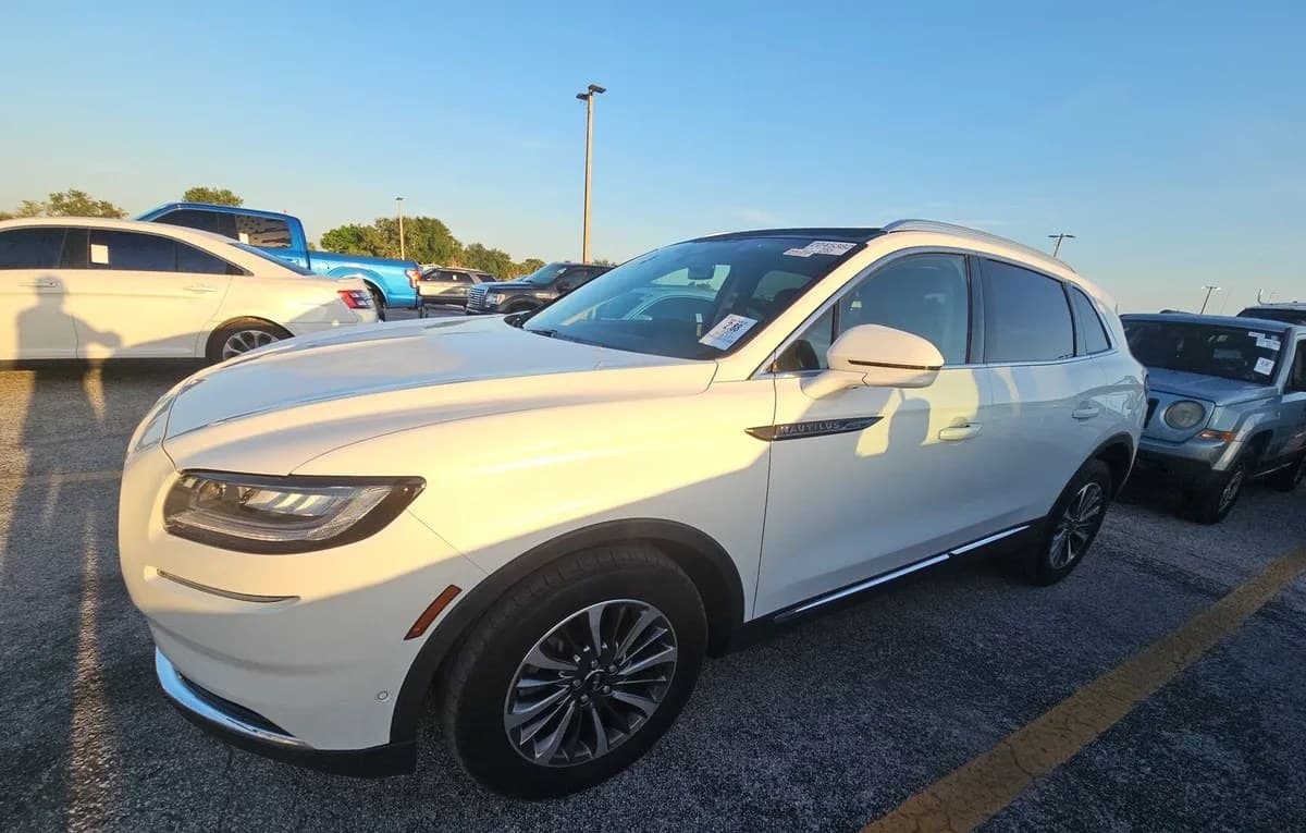 2021 LINCOLN NAUTILUS RESERVE 2
