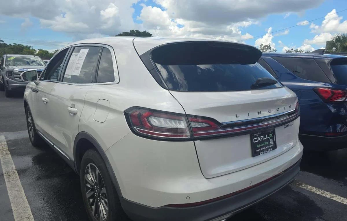 2019 LINCOLN NAUTILUS Select 3