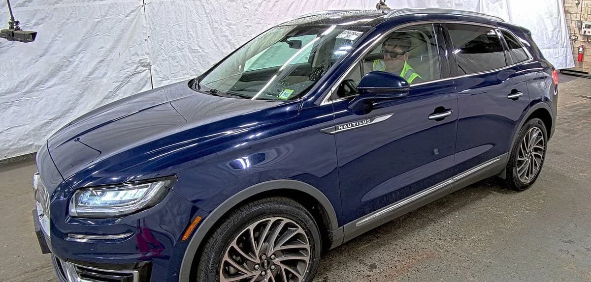 2020 LINCOLN NAUTILUS Reserve 2
