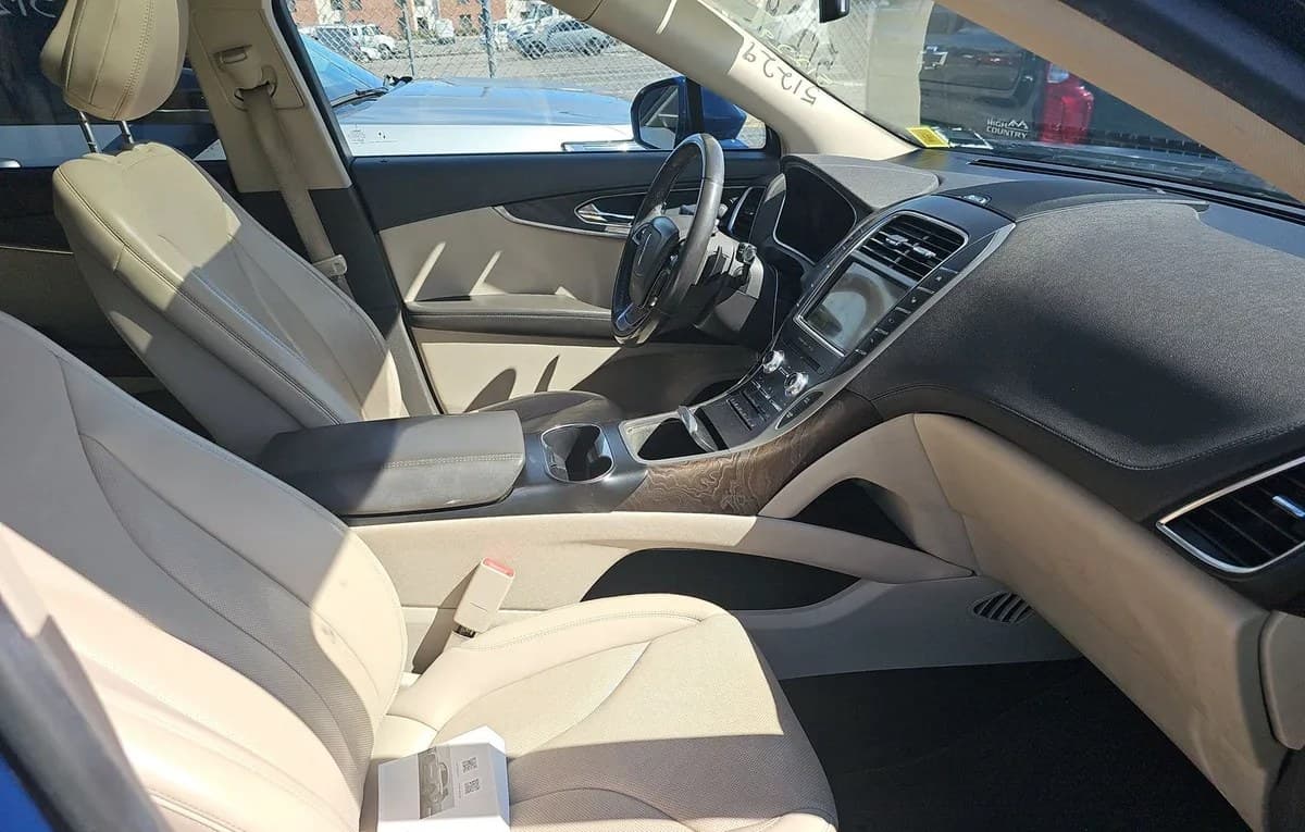 2020 LINCOLN NAUTILUS Reserve 5