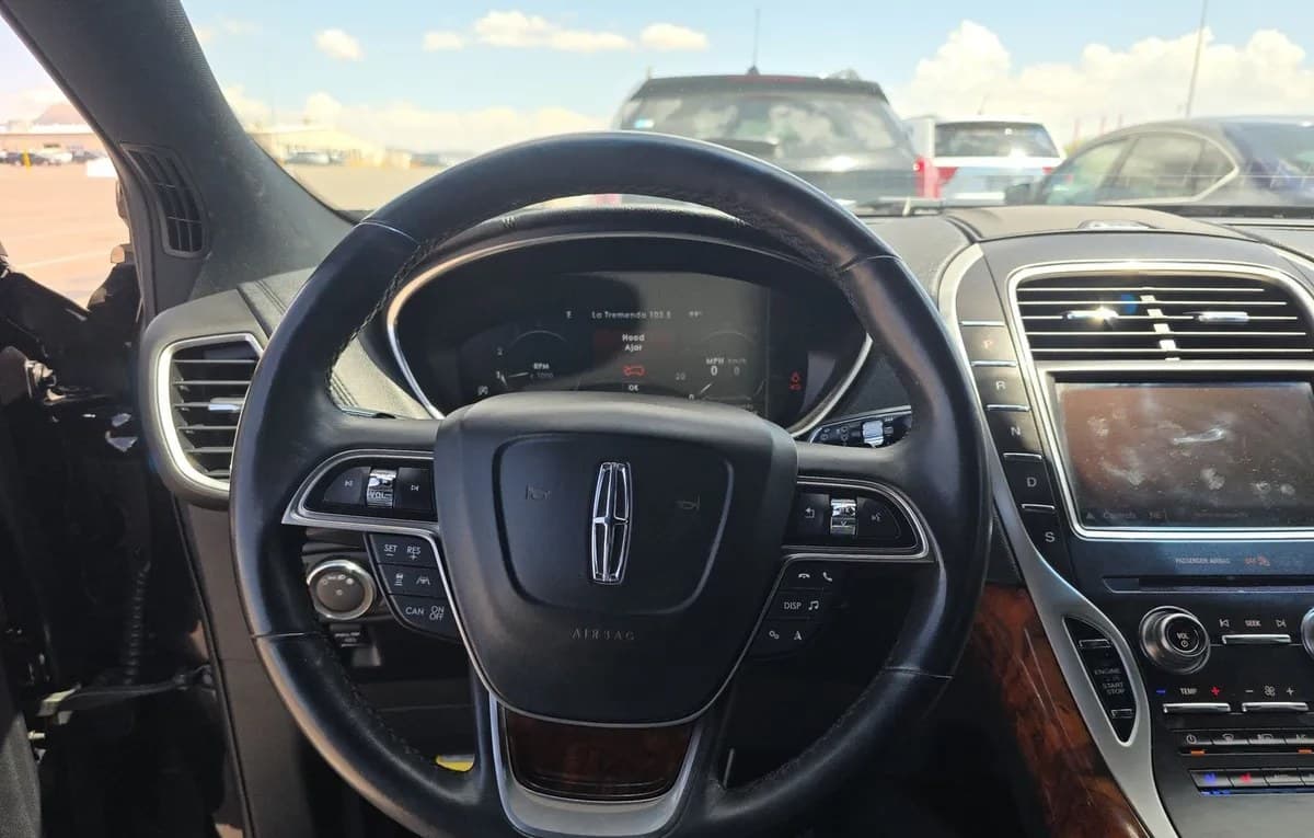 2019 LINCOLN NAUTILUS Reserve 7