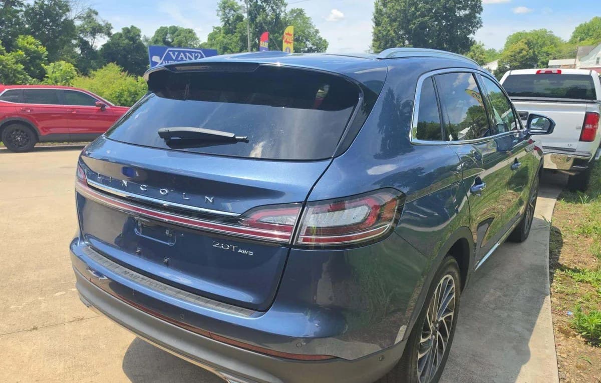 2019 LINCOLN NAUTILUS Reserve 4