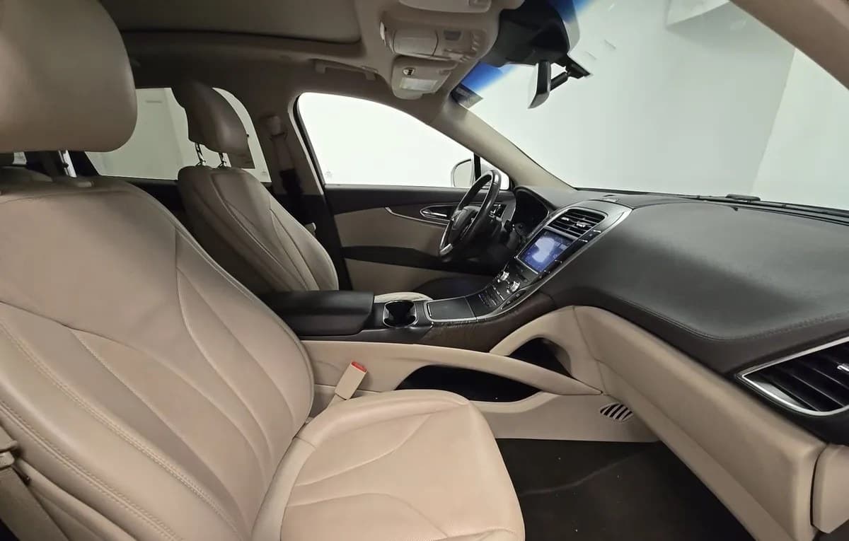 2019 LINCOLN NAUTILUS RESERVE 5