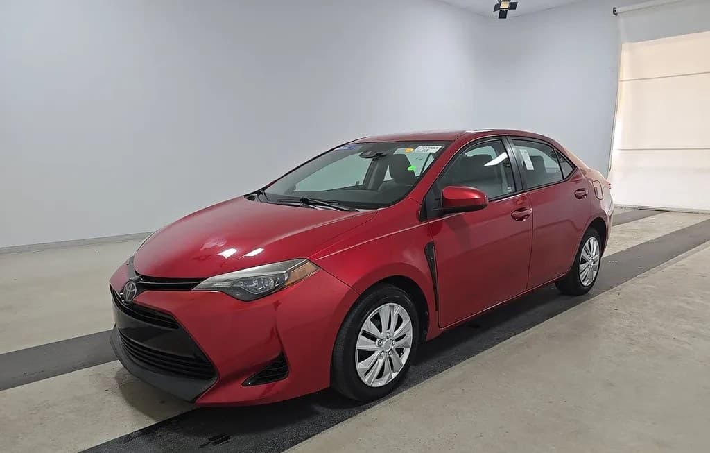 2018 TOYOTA COROLLA LE SEDAN 1