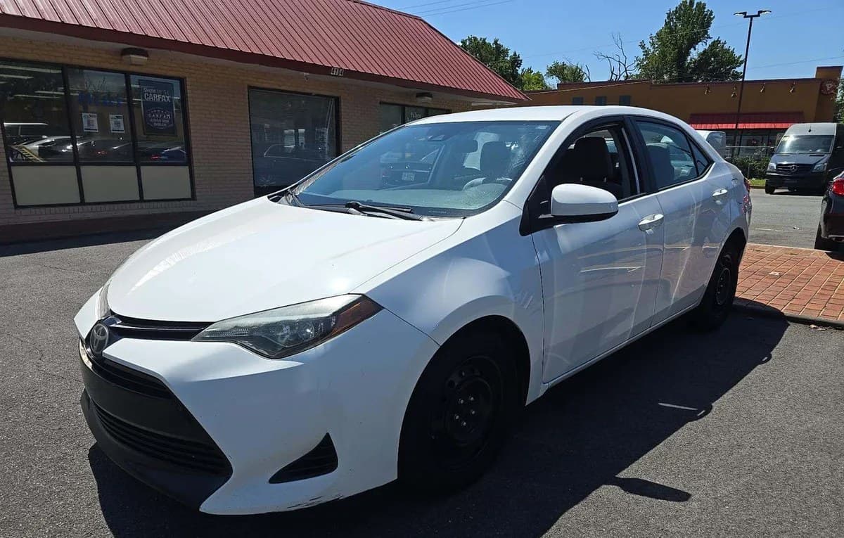 2017 TOYOTA COROLLA LE 2