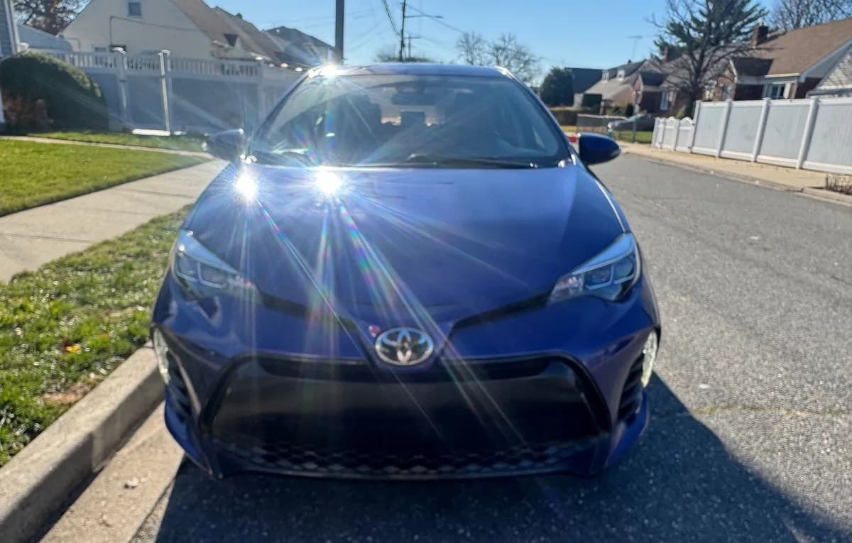 2017 TOYOTA COROLLA SE 2
