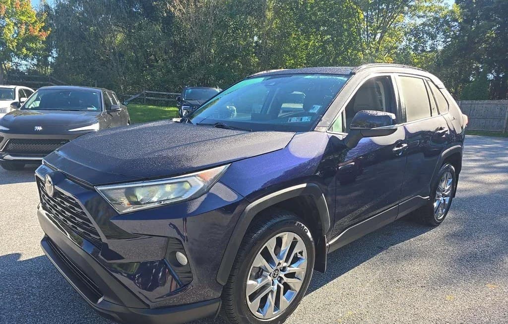 2021 TOYOTA RAV4 XLE PREMIUM
