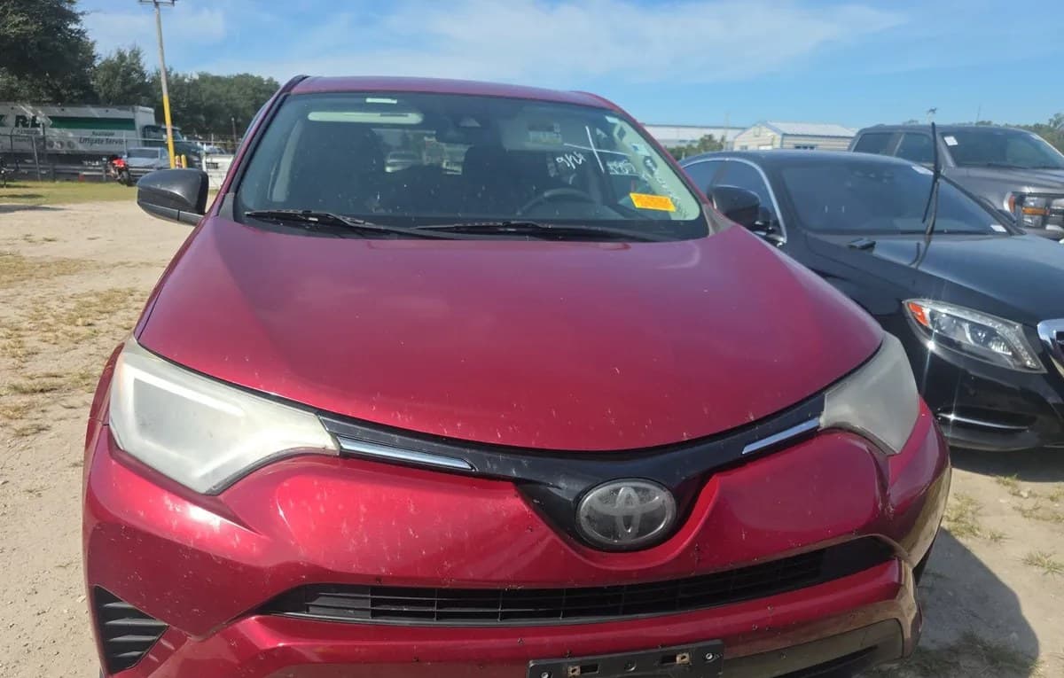 2018 TOYOTA RAV4 LE 3