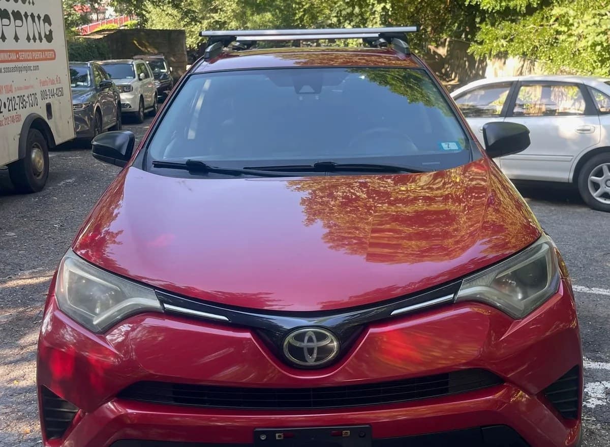 2017 TOYOTA RAV4 LE 2