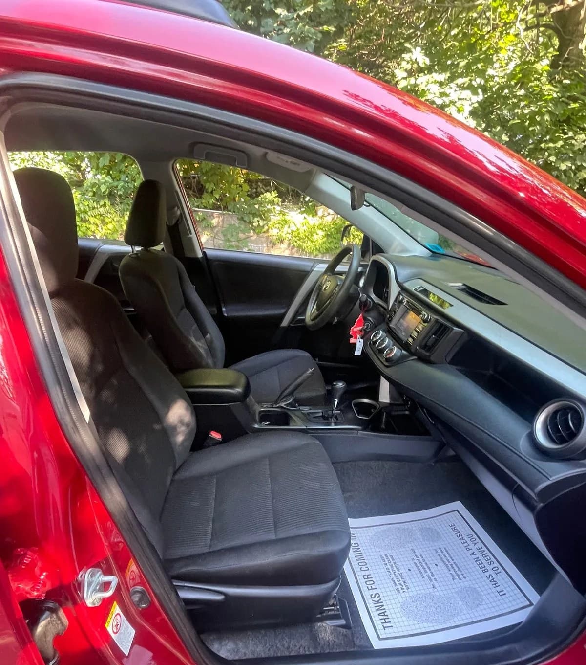 2017 TOYOTA RAV4 LE 7