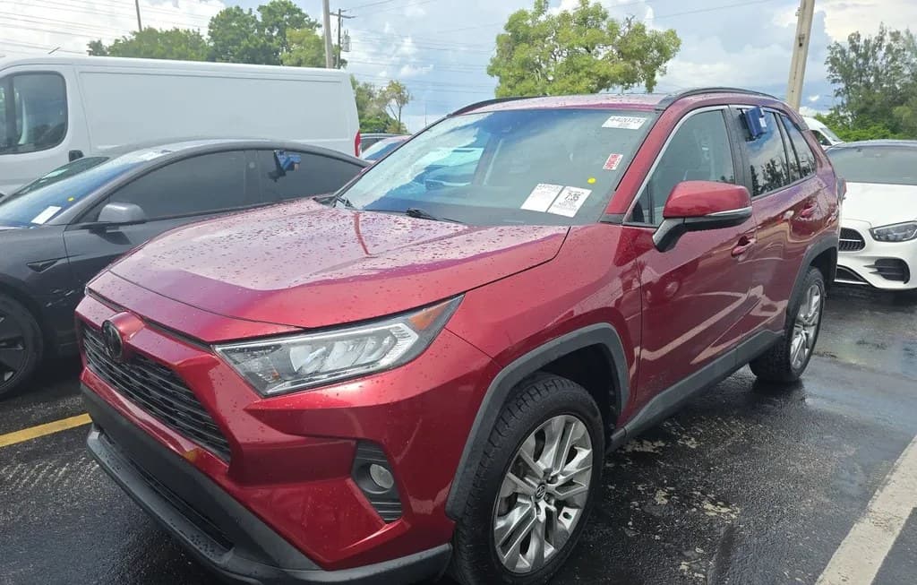 2020 TOYOTA RAV4 XLE PREMIUM