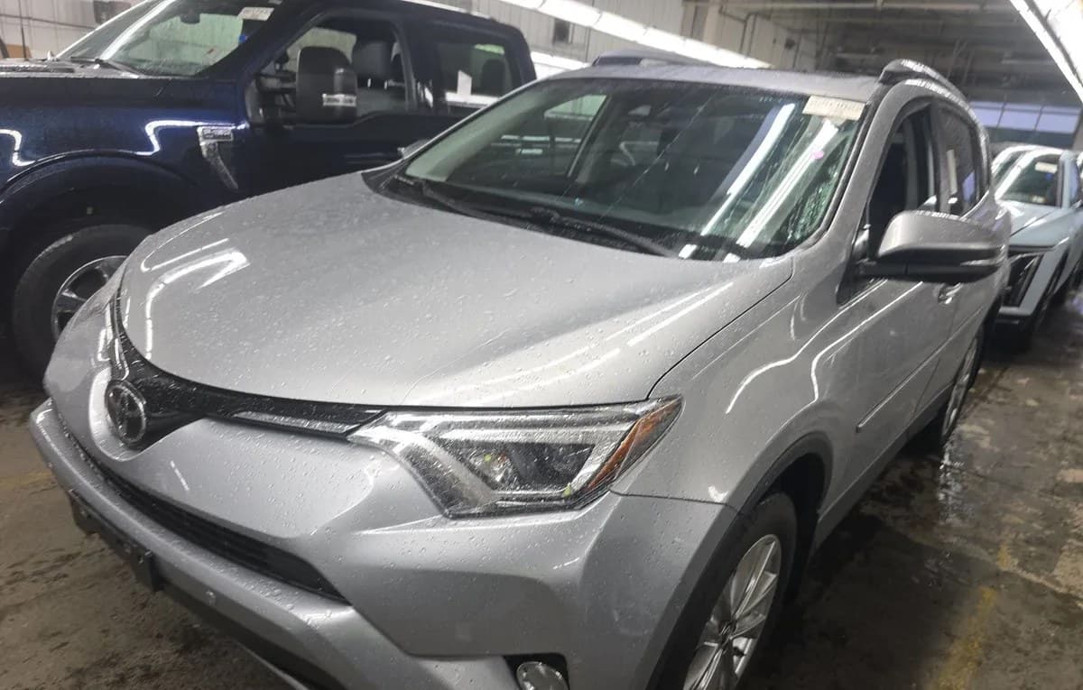 2017 TOYOTA RAV4 Limited 2