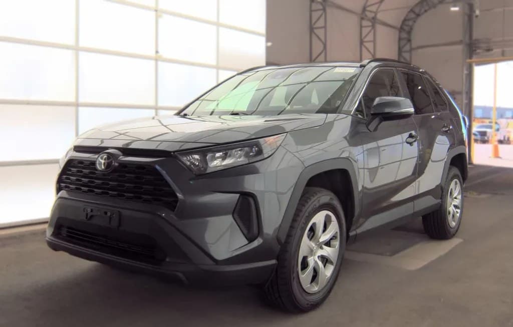 2021 TOYOTA RAV4 LE