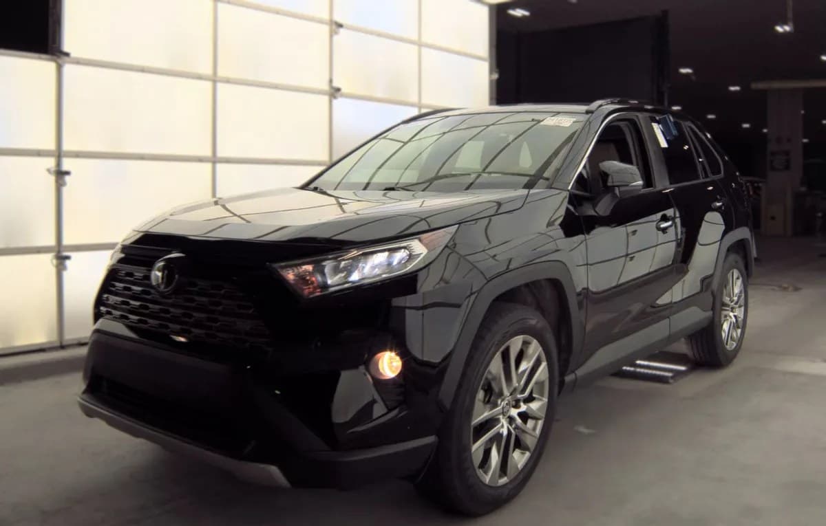 2021 TOYOTA RAV4 Limited 2