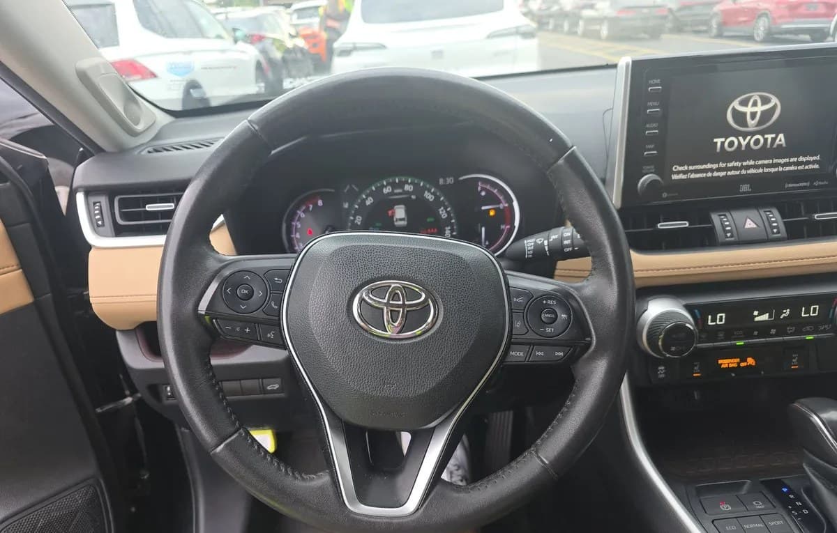 2021 TOYOTA RAV4 Limited 7