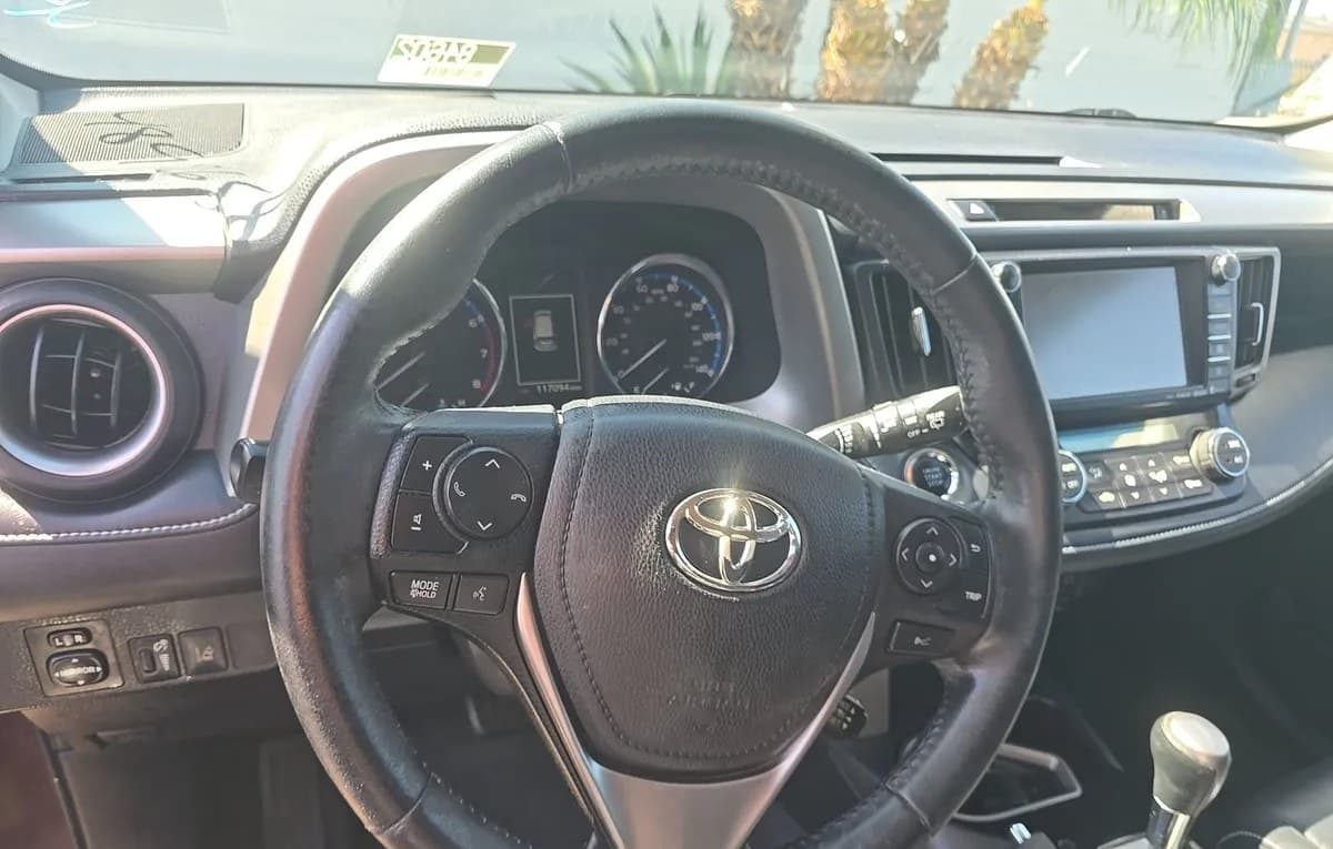 2017 TOYOTA RAV4 Limited 7