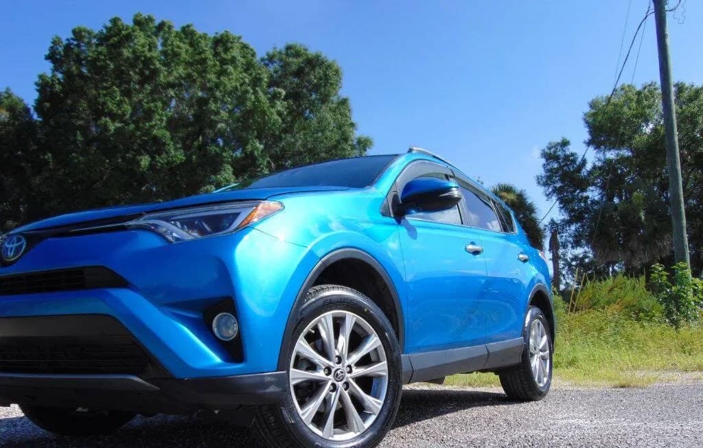 2018 TOYOTA RAV4 Limited 3