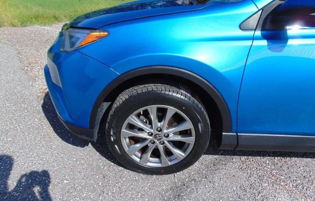 2018 TOYOTA RAV4 Limited 4
