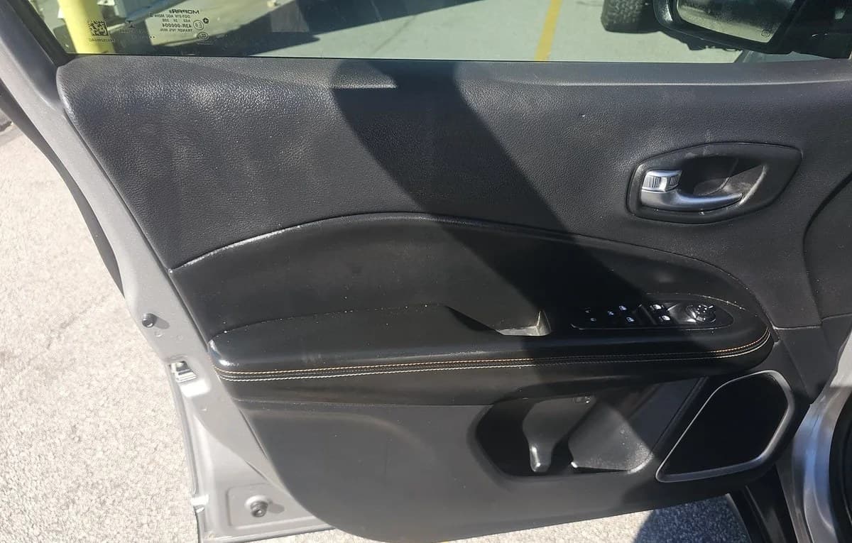 2020 JEEP COMPASS Sport 6