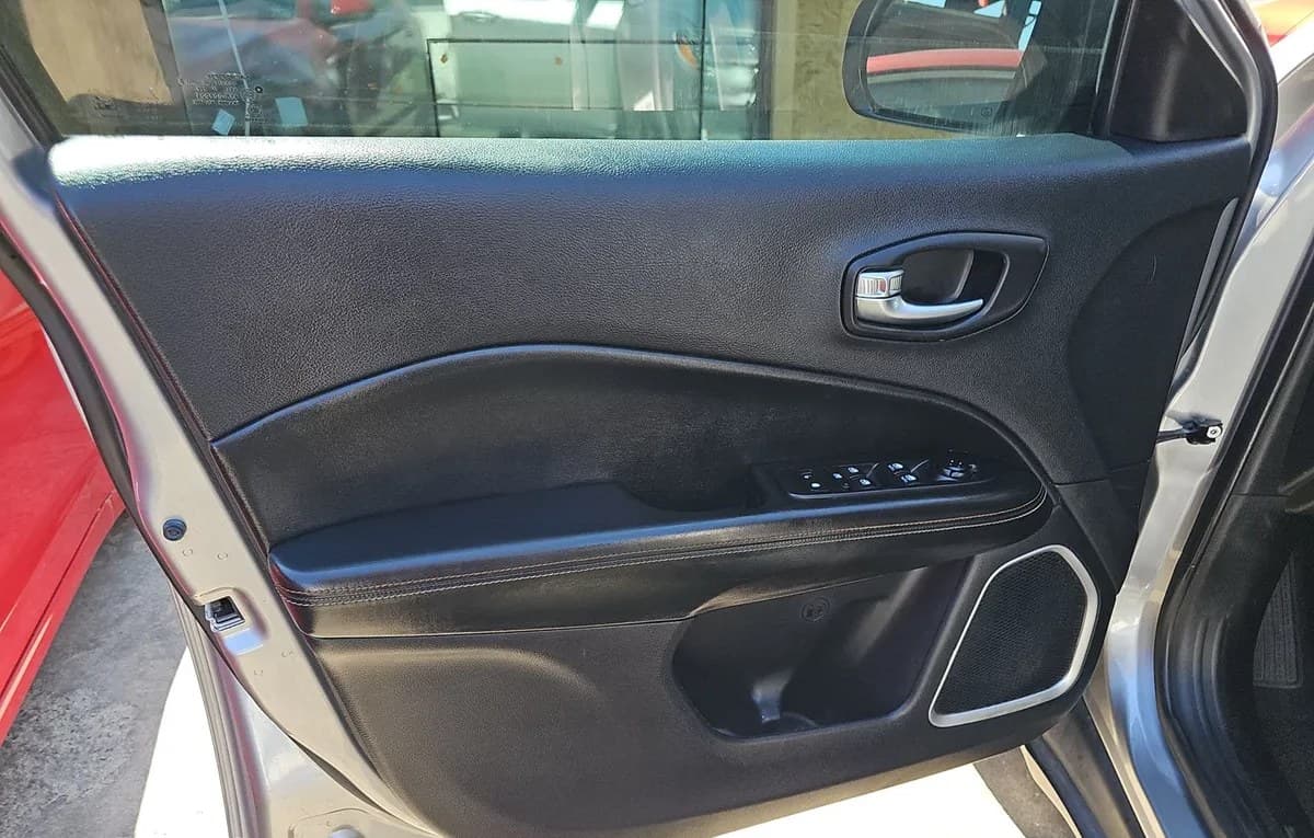 2020 JEEP COMPASS Sport 6