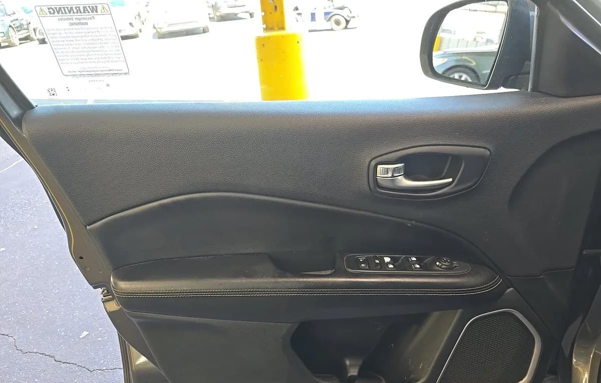 2018 JEEP COMPASS Latitude 6