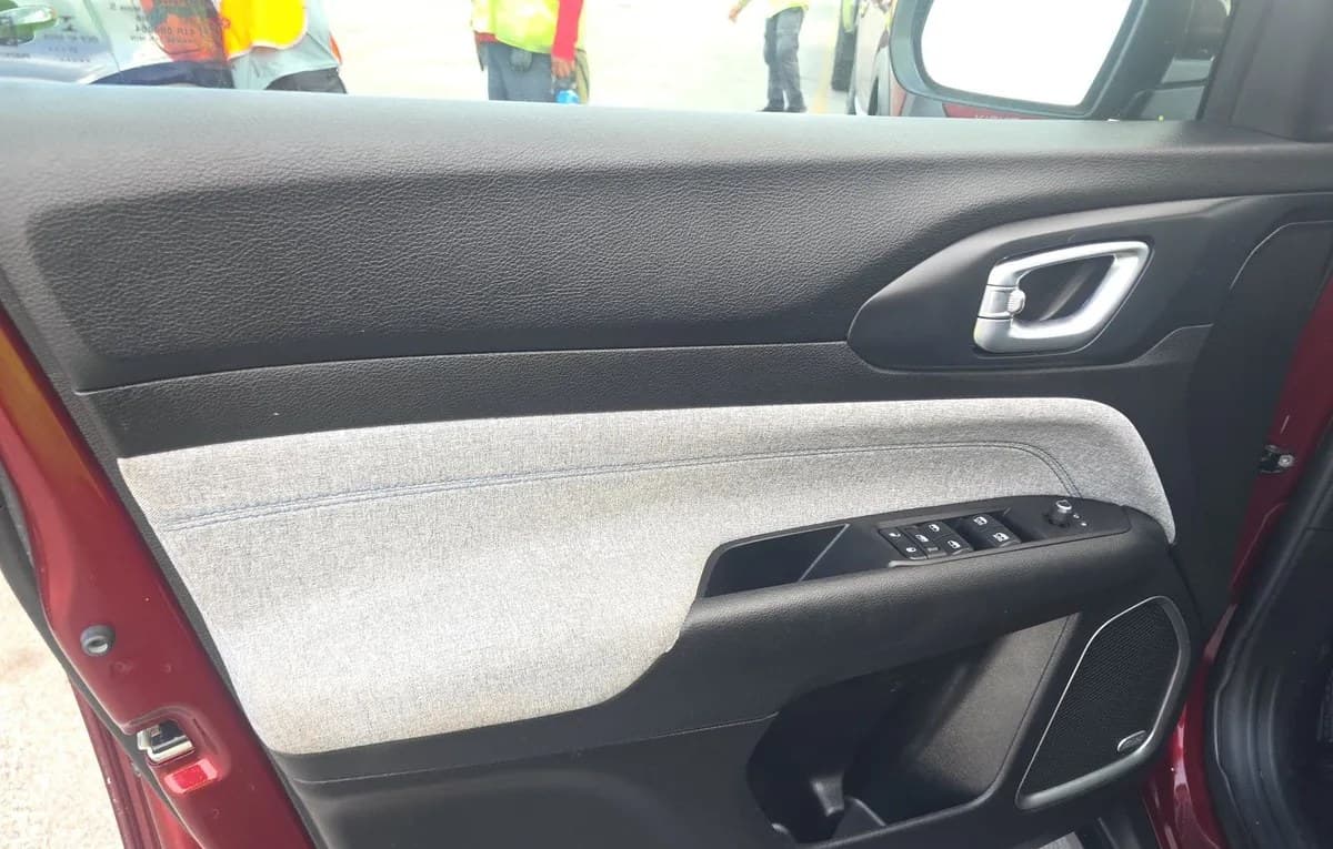 2022 JEEP COMPASS LATITUDE 6