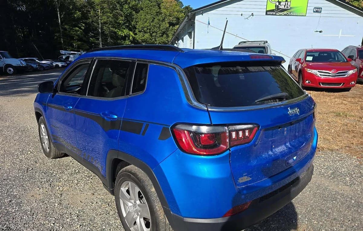 2022 JEEP COMPASS LATITUDE 3
