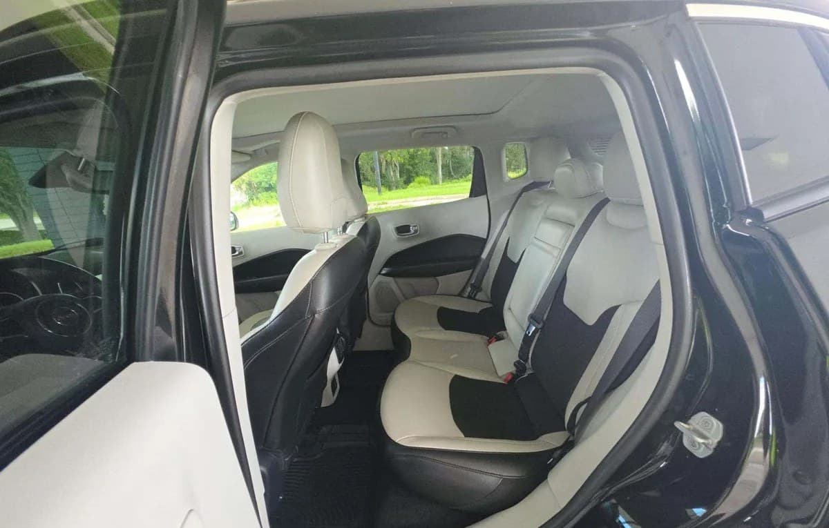 2019 JEEP COMPASS Latitude 7