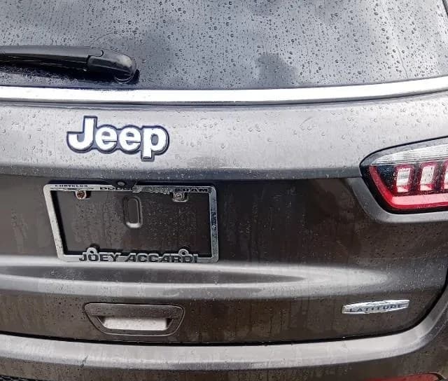 2022 JEEP COMPASS Latitude 5
