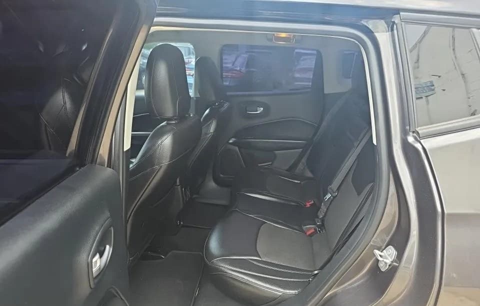 2018 JEEP COMPASS LATITUDE ALTITUDE Edition 7
