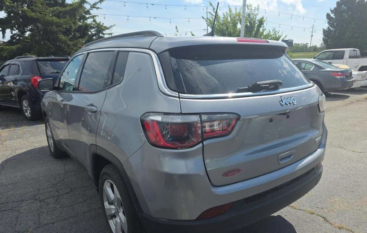 2019 JEEP COMPASS Latitude 3