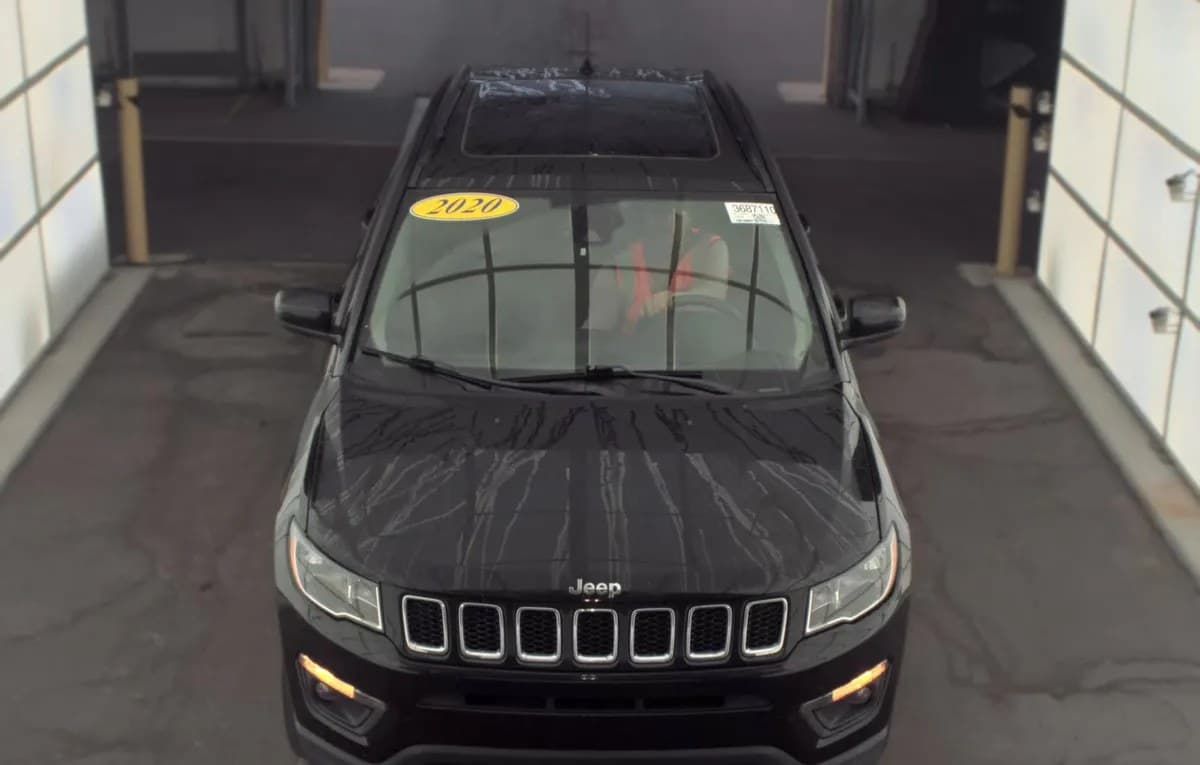 2020 JEEP COMPASS LATITUDE W/SUN & SAFETY PKG 3