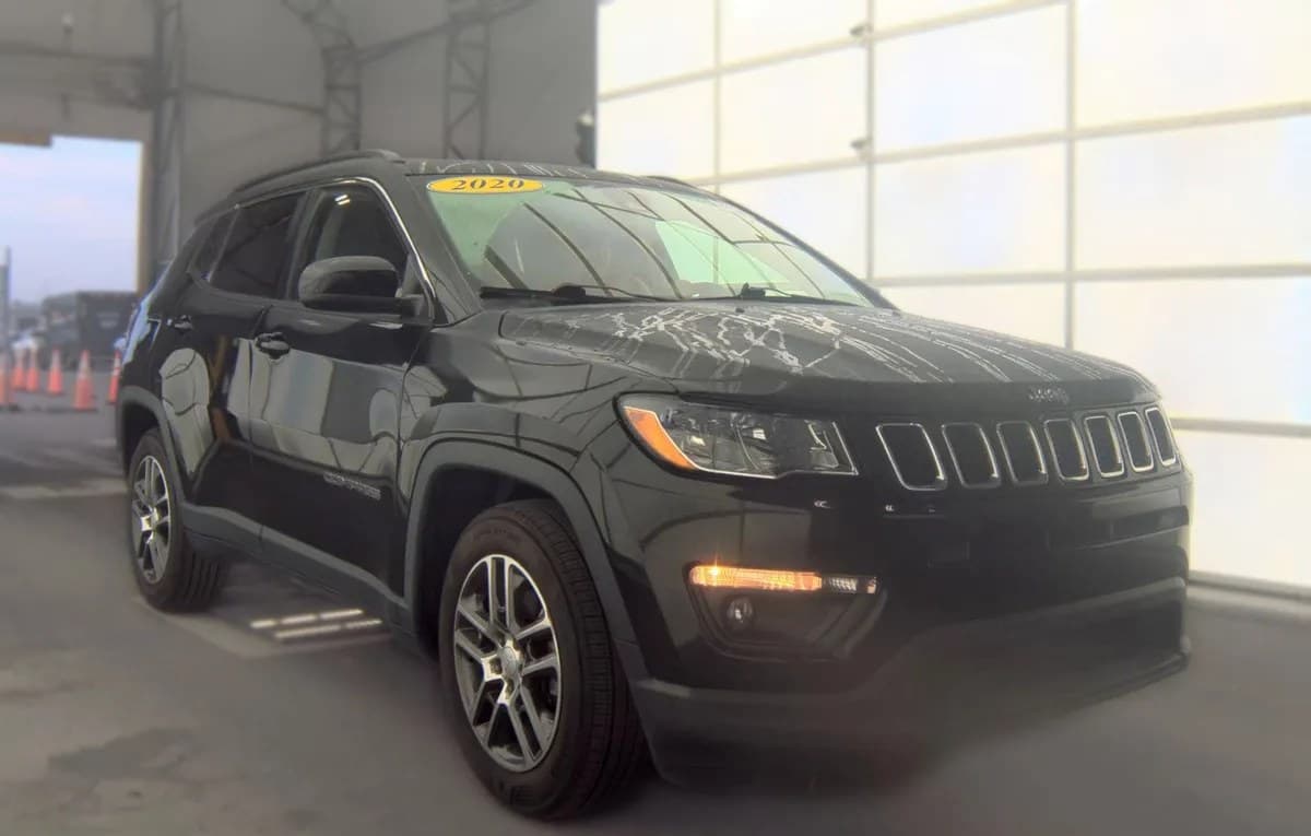 2020 JEEP COMPASS LATITUDE W/SUN & SAFETY PKG 4