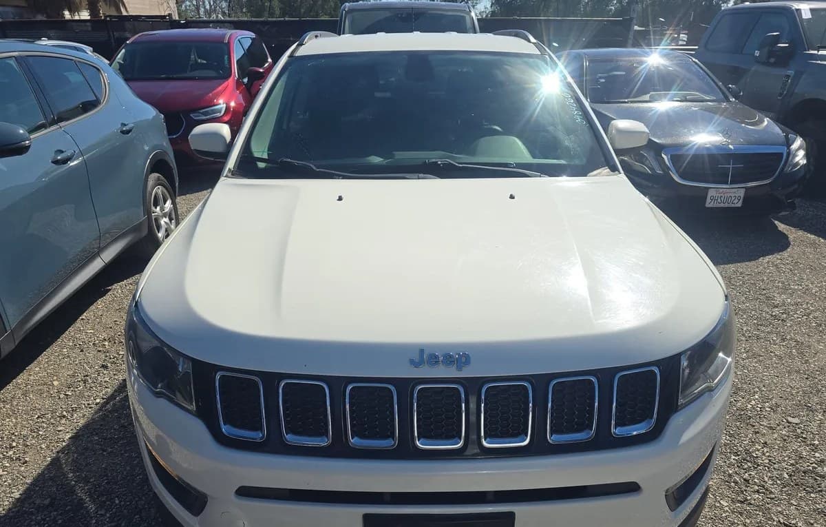 2018 JEEP COMPASS Latitude 3