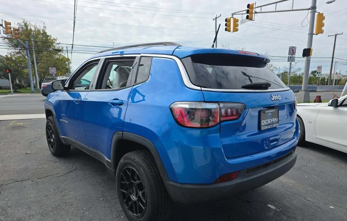 2018 JEEP COMPASS Latitude 3