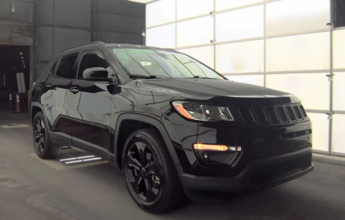 2021 JEEP COMPASS LATITUDE ALTITUDE Edition 4