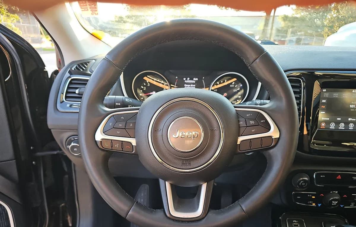 2021 JEEP COMPASS LATITUDE ALTITUDE Edition 7