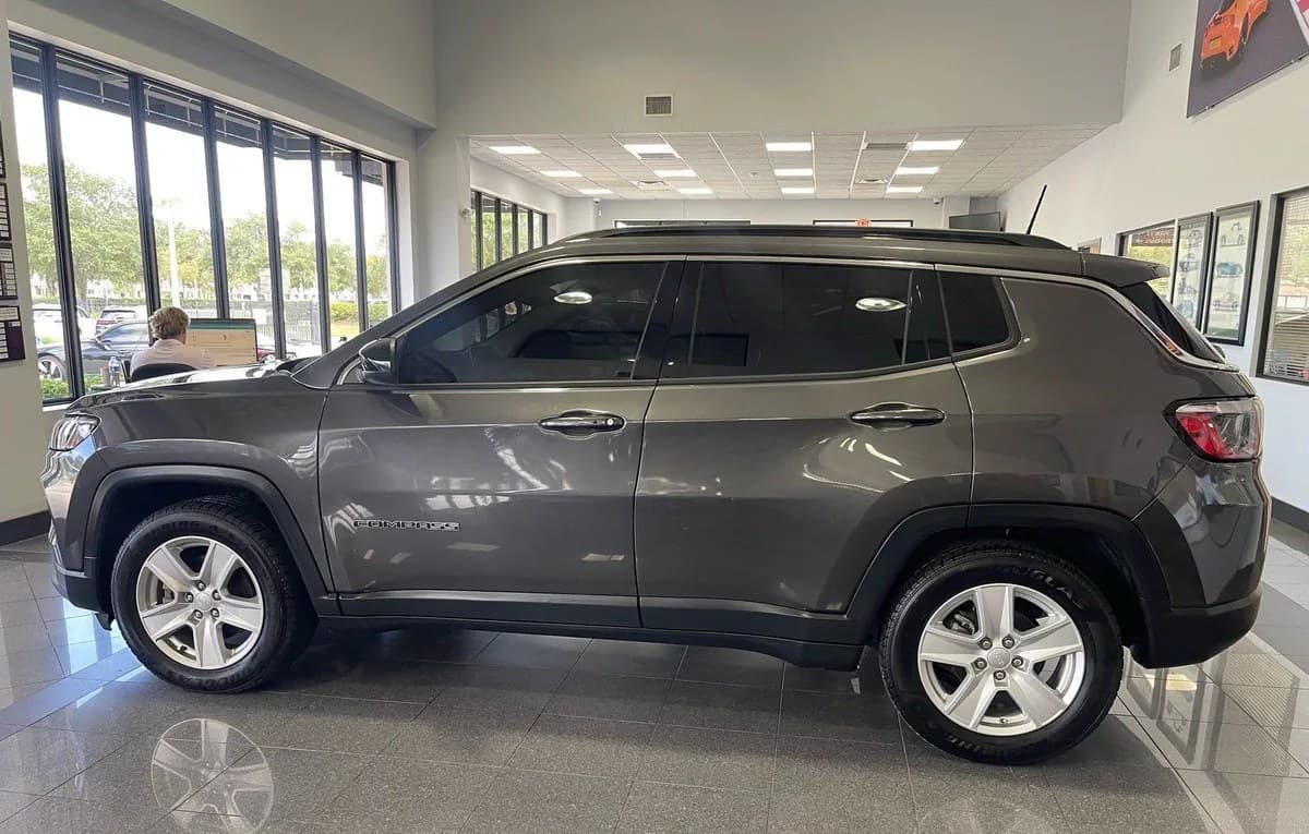 2022 JEEP COMPASS LATITUDE 3