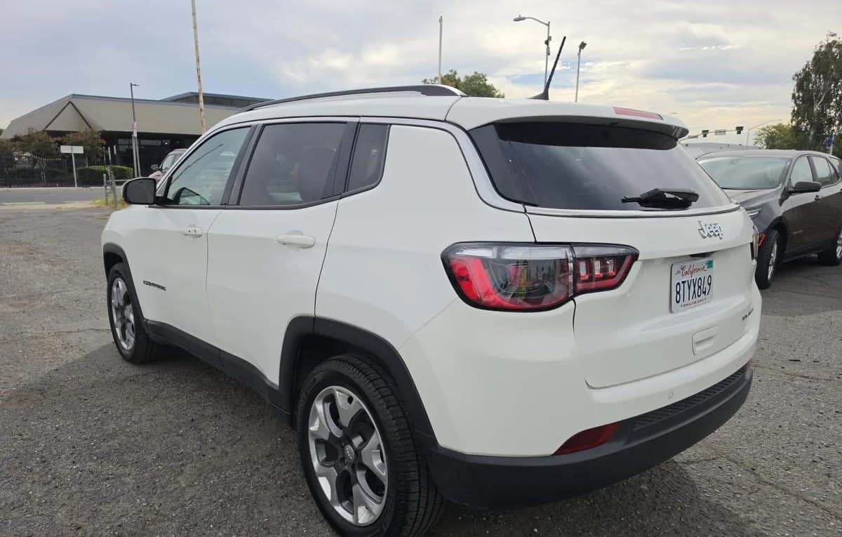 2021 JEEP COMPASS Limited 3