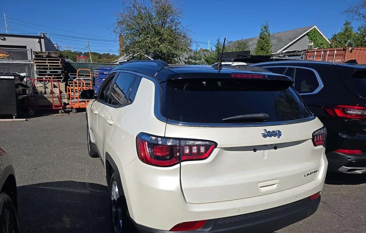 2021 JEEP COMPASS LIMITED 3