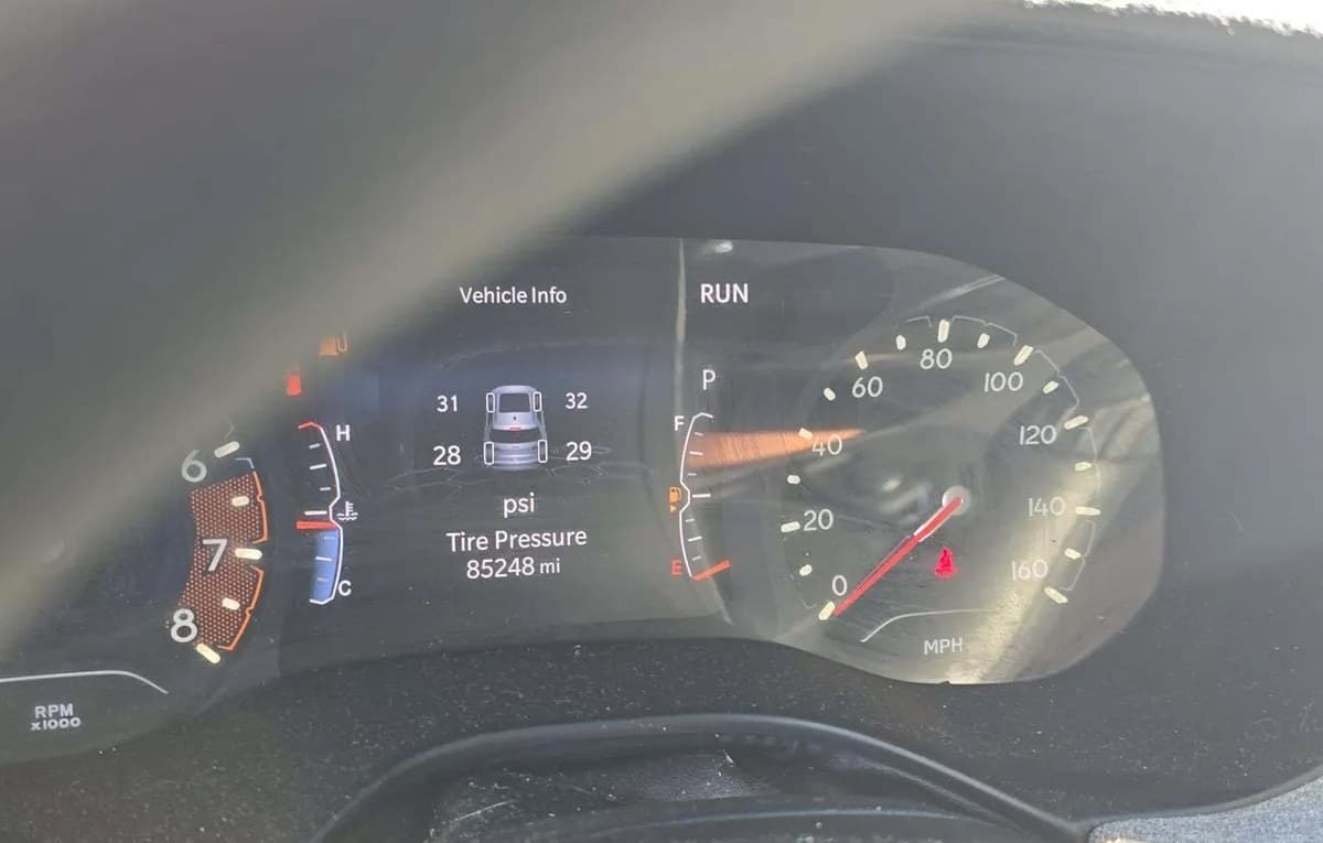 2022 JEEP COMPASS Sport 4