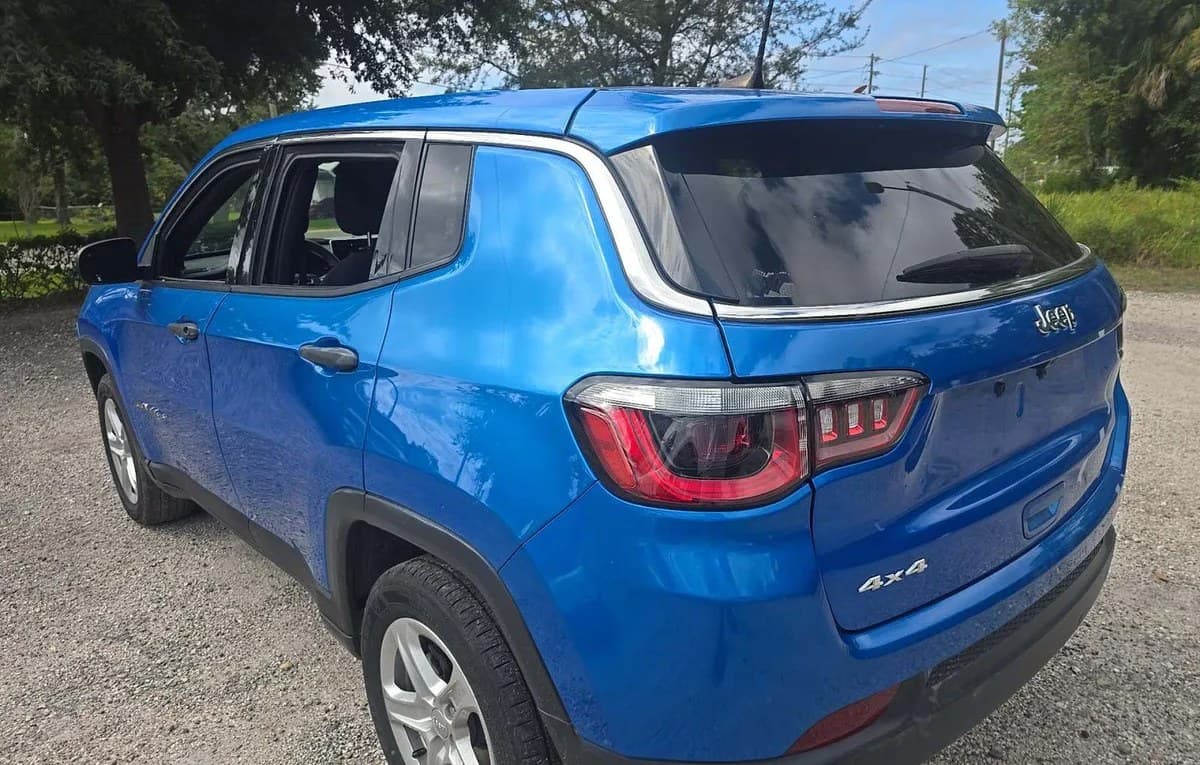 2023 JEEP COMPASS Sport 3