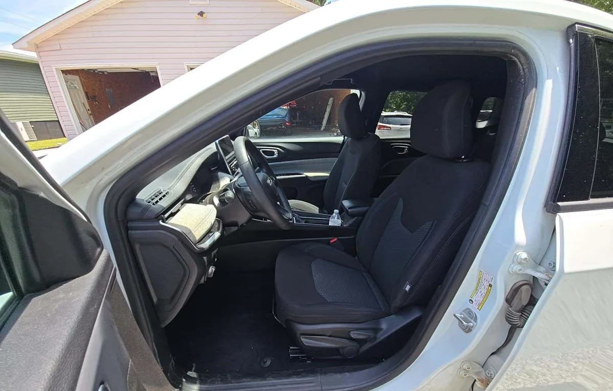2024 JEEP COMPASS Sport 4
