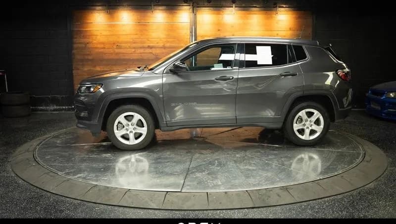 2023 JEEP COMPASS Sport 2
