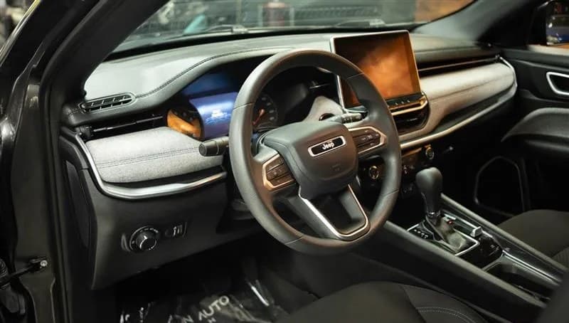 2023 JEEP COMPASS Sport 6