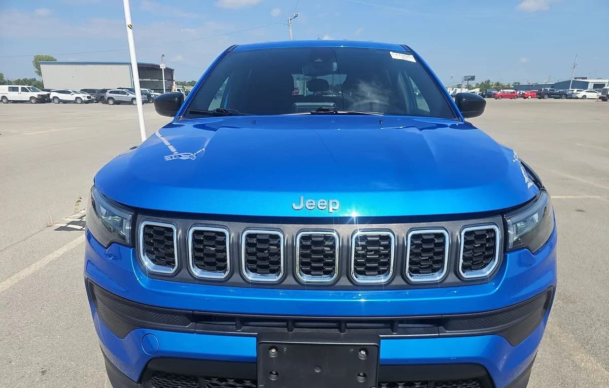 2025 JEEP COMPASS Sport 3