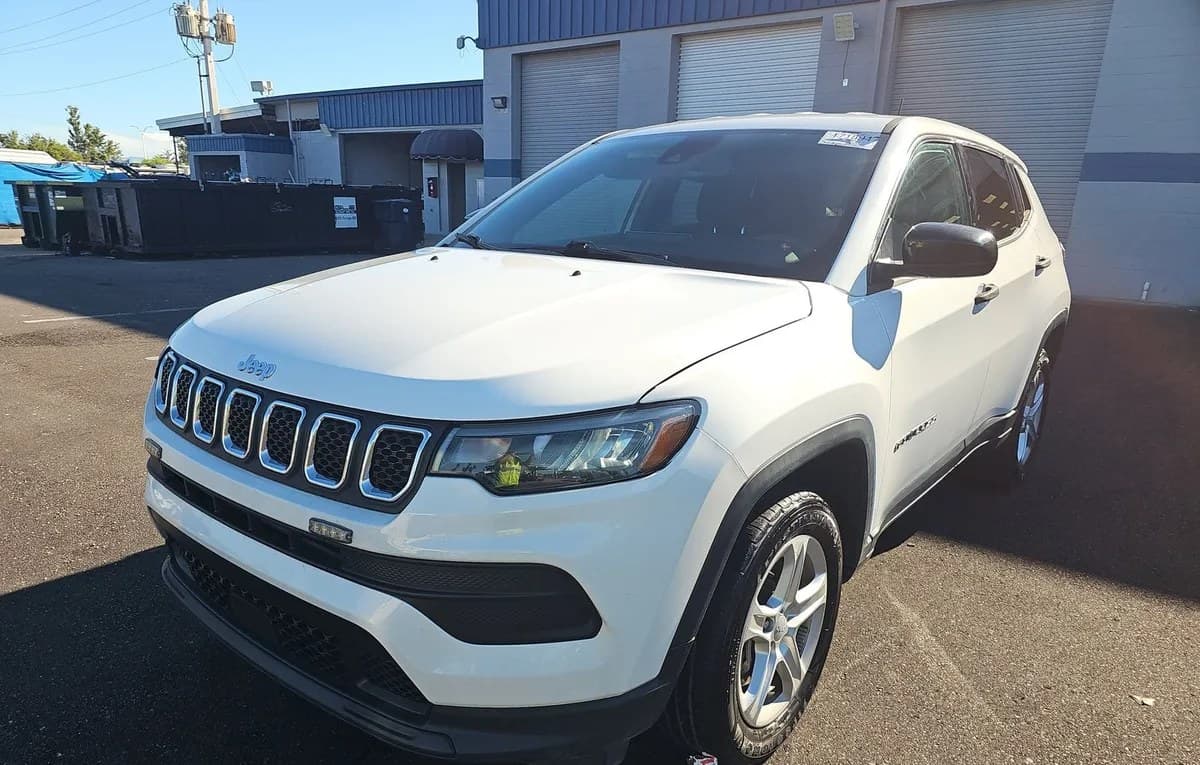 2023 JEEP COMPASS Sport 2