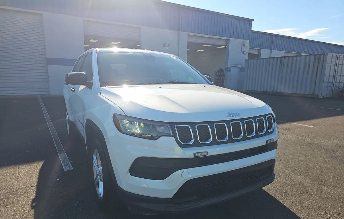 2023 JEEP COMPASS Sport 4